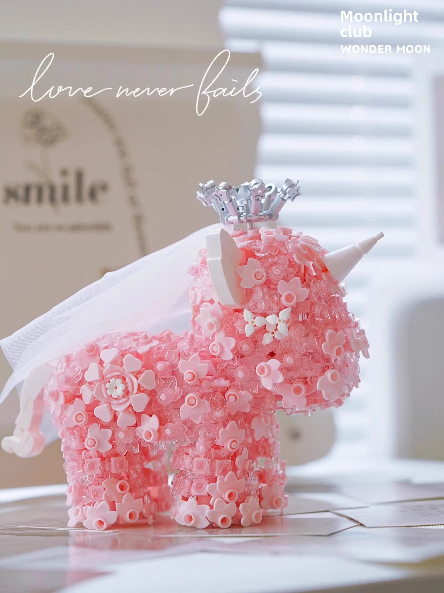 Building Block Gift Girl Flower Unicorn Ornaments Fantasy Creative Small Particles Building Blocks Toy
